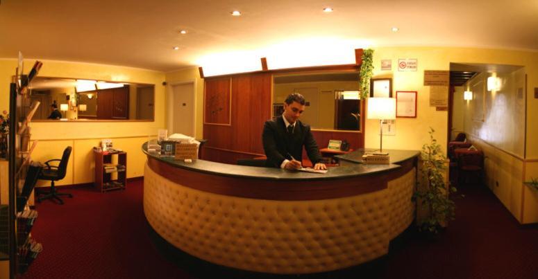 Hotel Rovello Milano Ngoại thất bức ảnh